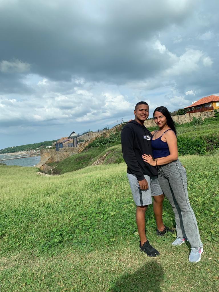 mariadonado18's tweet photo. El cielo junto a mi cielo🥰😍❤🫂 https://t.co/0U1XnyBb0x