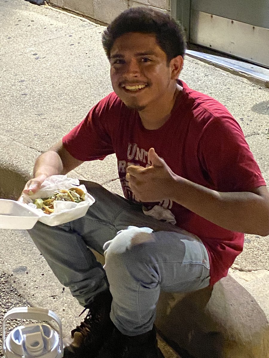 Clarissa8310's tweet photo. @PalatineTwi  We All Commit To Being Safe on the Twilight!!! 👏👏  Let’s Go!!!! Tacos!!! 🌮🌮 @ExperienceUPS @CP_UPSers @UPSers #CZSummerSafety @SafeT4life https://t.co/npQgzatyH1