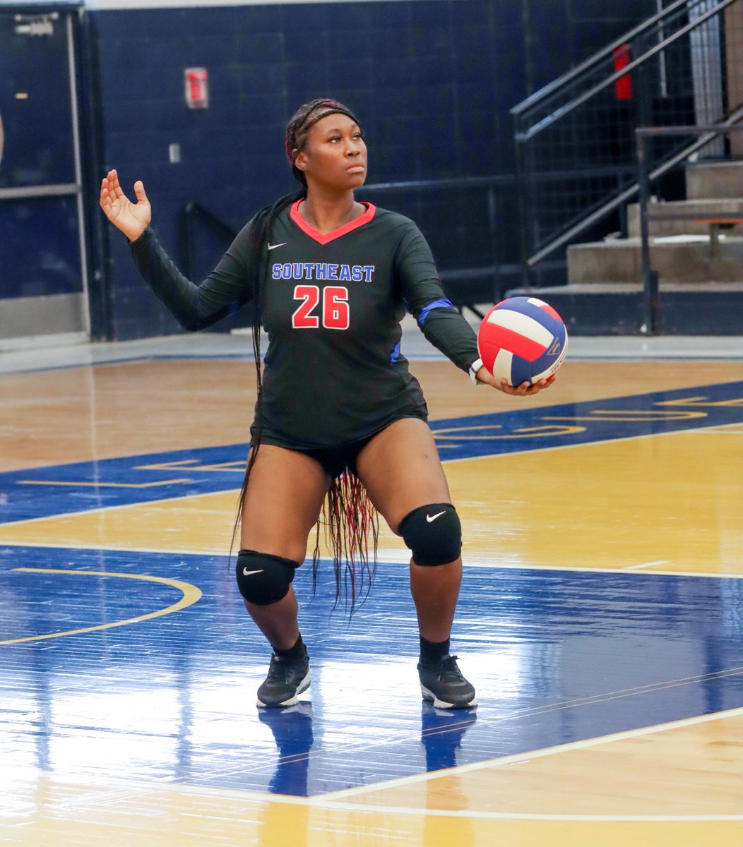 Renee Smith (@smokeymom) on Twitter photo Southeast girls volleyball vs Wyandotte with a win. Go lady knights. <a href="/KCPS_Athletics/">KCPS Athletics</a> <a href="/KCPS_Southeast/">KCPS Southeast</a> Southeast girls volleyball vs Wyandotte with a win. Go lady knights. <a href="/KCPS_Athletics/">KCPS Athletics</a> <a href="/KCPS_Southeast/">KCPS Southeast</a>