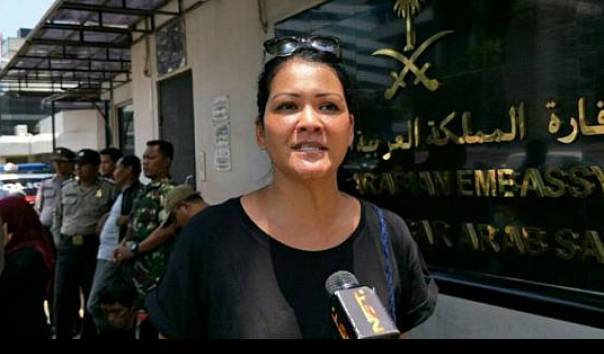 Putri Candrawathi Tak Ditahan, Melanie Subono Singgung Soal Angelina Sondakh: Dulu Kak Seto di Mana? dlvr.it/SXdhBS