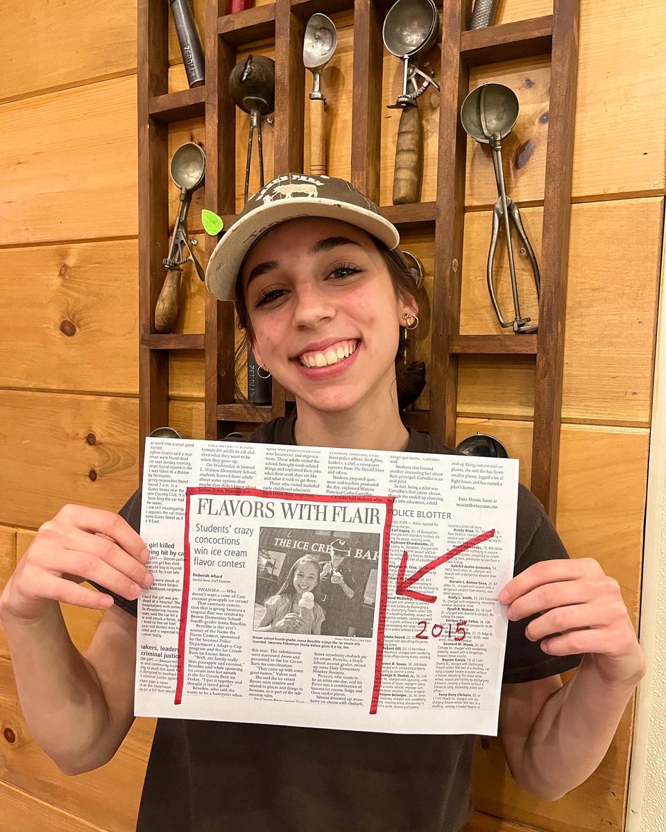theicecreambarn's tweet photo. #ThrowBackThursday to the 2015 ‘Name a Flavor’ contest winner who is a current member of the #BarnCrew. #woohoo #GetItGirl #Dreams 🥳✨🥳✨🥳 https://t.co/bg8xXXKYbV