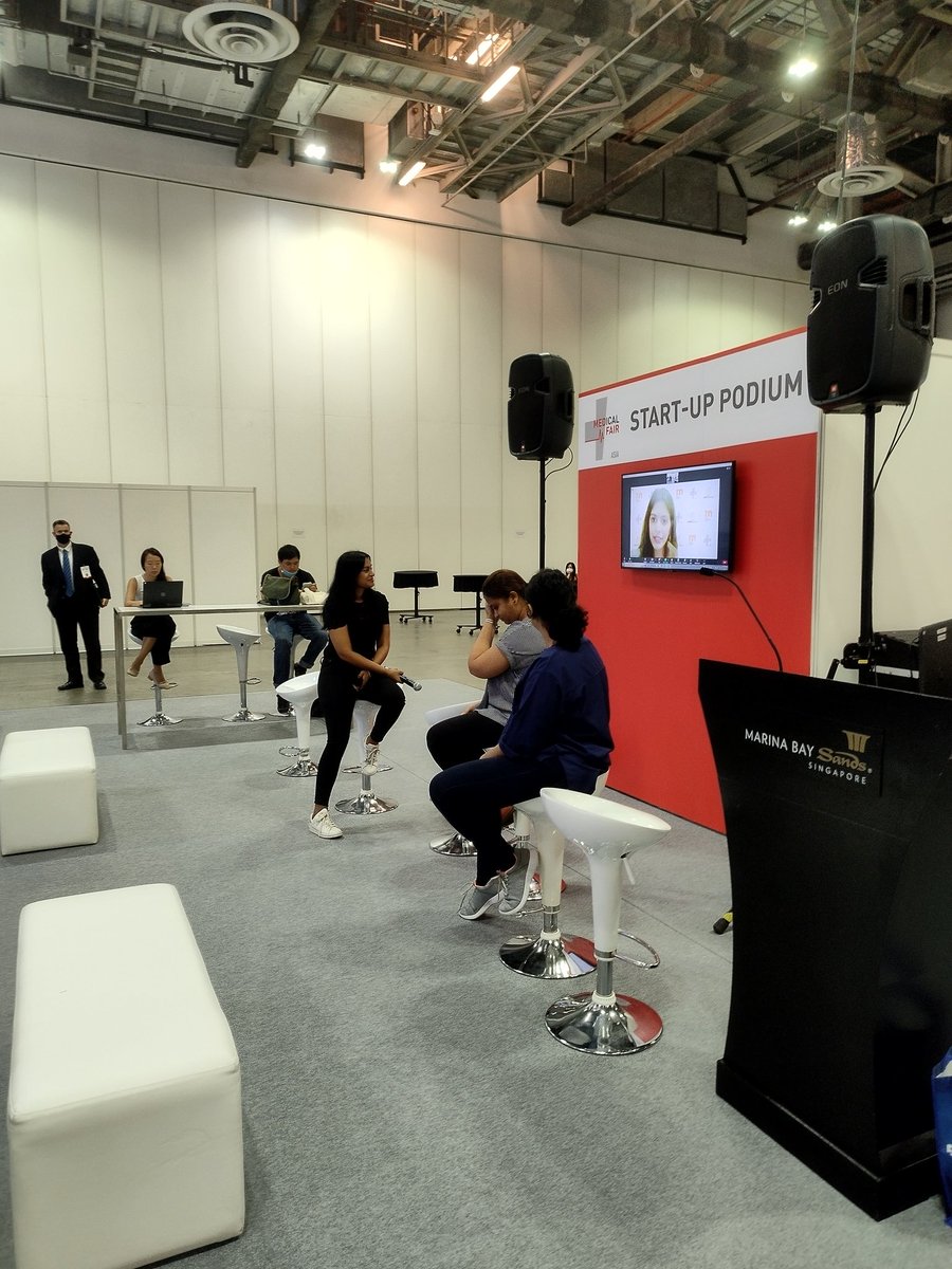 Vibazone's tweet photo. The power startups on the final day of medicalfair asia @LeaLeadias @MEDICATradeFair https://t.co/F77MEKkuaB