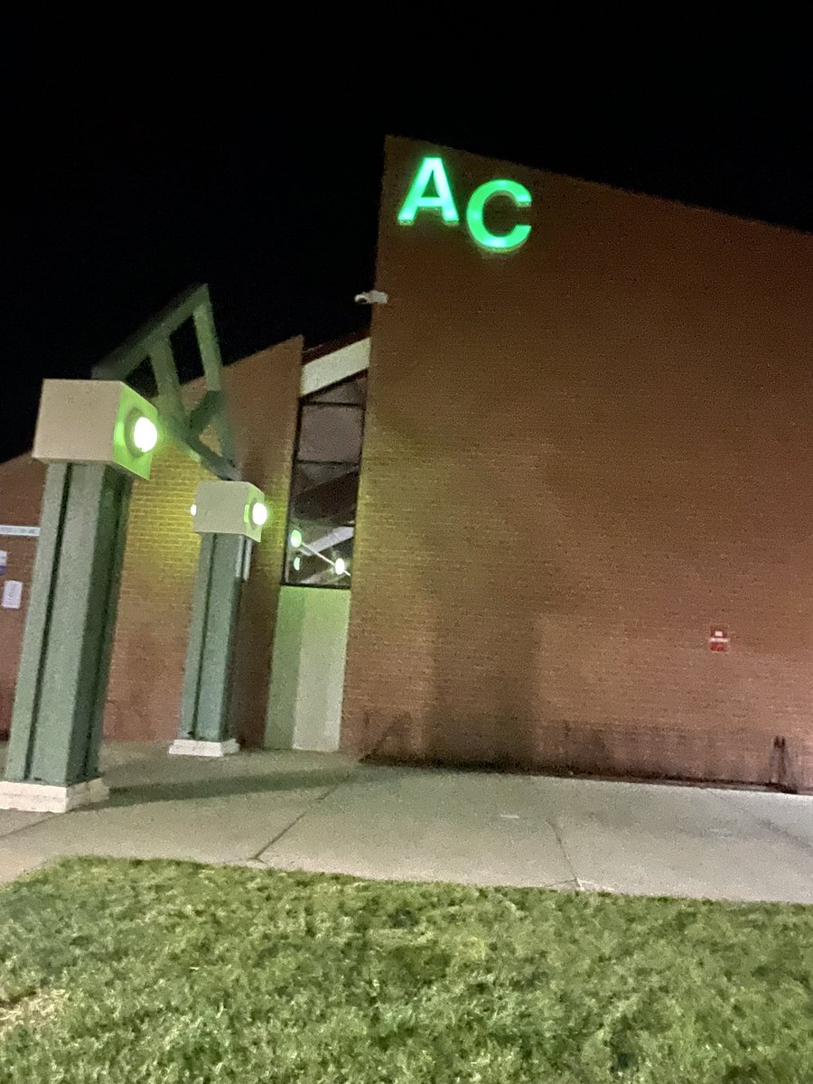 Victory light is back on!!! #ac #victory #welcomehome