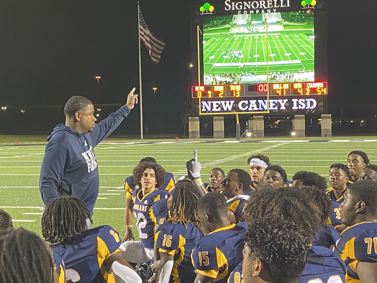 DeanColbert5's tweet photo. Congratulations to Coach Harmon and the Nimitz Cougars for their 54-0 victory tonight. All In!#AldineConnected ⁦@drgoffney⁩ ⁦@KatyRoede⁩ ⁦⁦⁦@AthleticsAisd⁩ ⁦@AldineSports⁩ https://t.co/JEHtwRMCte