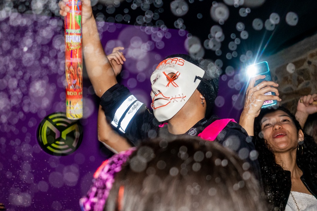 ccs_shots's tweet photo. TBT´S @caracas_shots 

Vive una de las mejores #rumbas de tu vida 

Pregunta por nuestro proximo evento 𝚃𝙷𝙴 𝙱𝚁𝙸𝙶𝙷𝚃 𝙿𝙸𝙽𝙺 💋

#Caracasshot #Caracas #EventosVenezuela #eventoscaracas #Locura #Tragos #Show #Rumbas #ViralVenezuela #Brutal #GreenMartini #discotecacaracas https://t.co/wF22vmNdzi