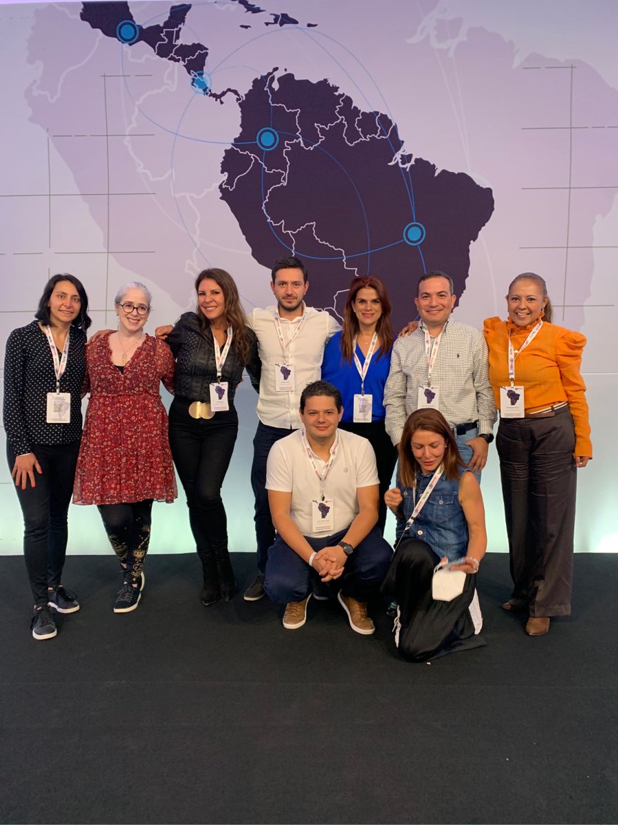 monicaegui's tweet photo. Han sido solo 3 meses en #Bayer y he podido constatar que estoy en una empresa que tiene la misma urgencia por desarrollar buenas estrategias comerciales, como por conectar a sus colaboradores con la organización para verlos realizarse como personas y trascender. 
#Felicidad https://t.co/fs3W61l7Qh