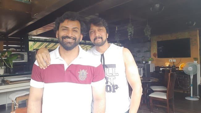 Dhananjayaka's tweet photo. Happy birthday sir @KicchaSudeep , keep inspiring, stay blessed 🎉🎉 https://t.co/QUPyjwf2U2