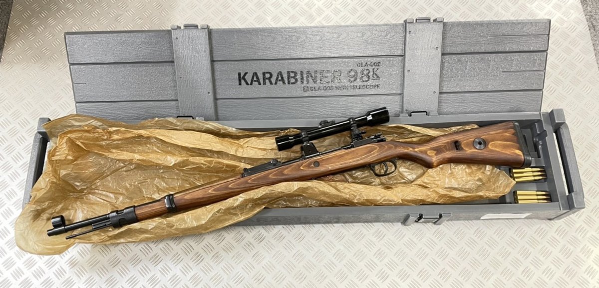kinwa__official's tweet photo. ー新製品情報ー
ARES社製 Kar98k Museum Grade リアルウッド エアコッキングガン ZF39スコープセット ダミーカートタイプマガジン2個付属 入荷
独 国防軍制式採用の #Kar98k と #ZF39 スコープを再現
リリース済のスタンダードモデルはゲーム用に、Museum Gradeは観賞用に!!
#ARES #サバゲー https://t.co/Z23J0XCbtM