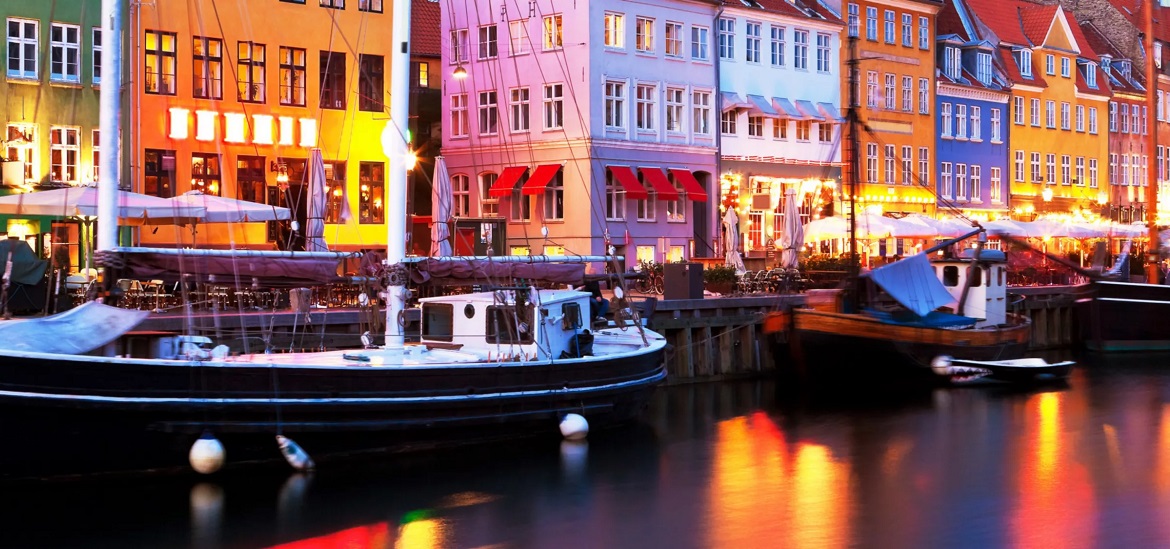 TransformerTec3's tweet image. Energinet selects Hitachi Energy’s solution to help support Denmark’s transition to a greener grid
➡ Read the full news article: transformer-technology.com/news/us-news/3…
#solution #greenergrid #sustainability   #TransformerTechnology #news