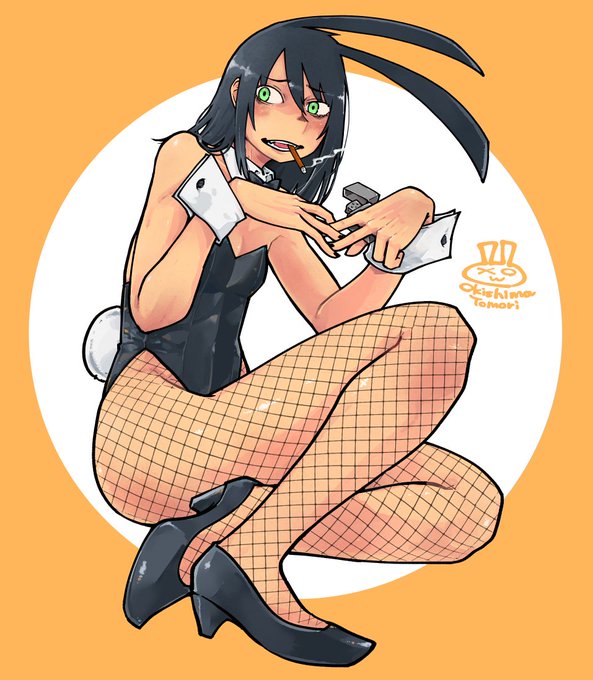 褐色バニーガール 