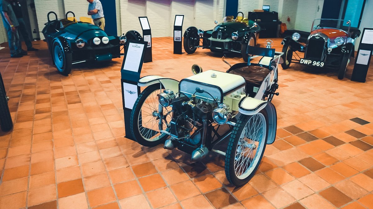 morganmotor's tweet photo. Working alongside Louwman, we were privileged to help curate a display of three-wheeled Morgans and celebrate the arrival of #Super3. The display included a 1910 Runabout and a host of original three-wheelers, as well as examples of the latest Super 3.
#Morgan #MorganCars #MSCCH https://t.co/f895qOP48a