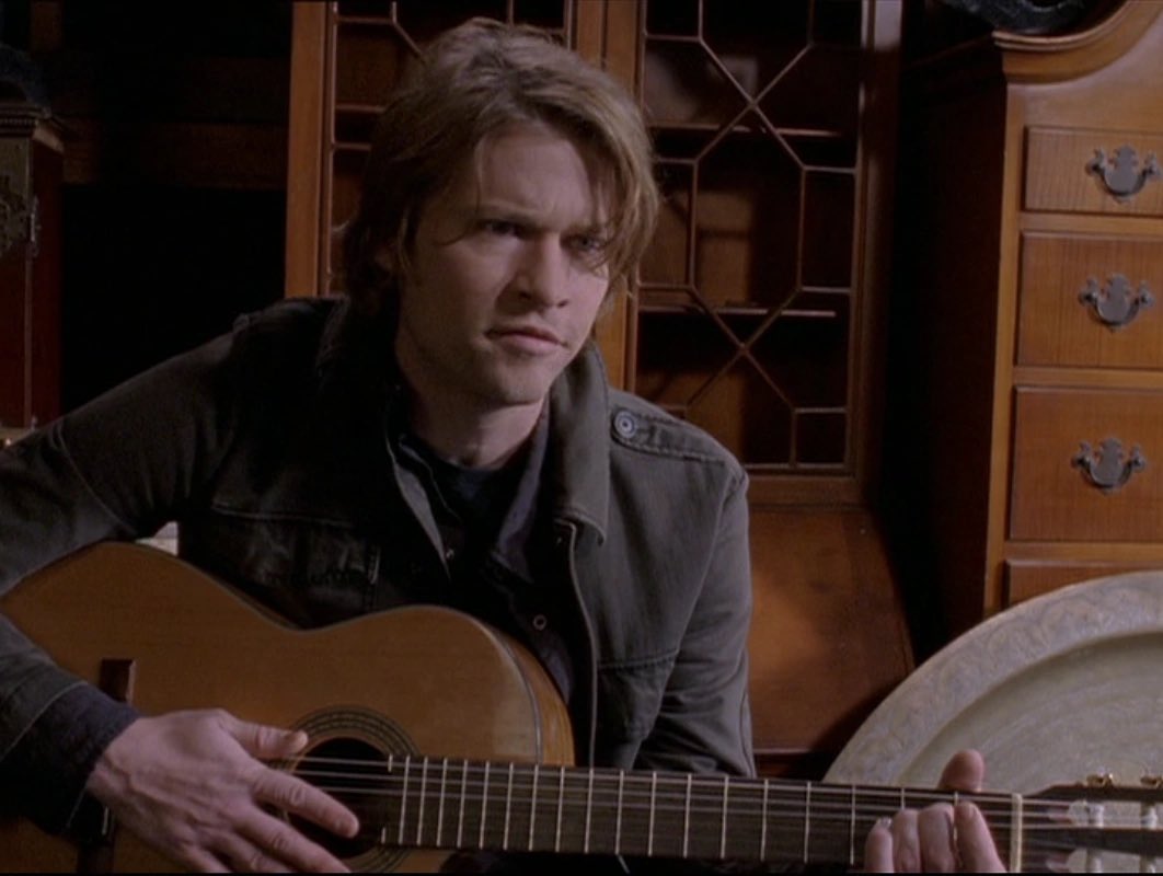 worst character on gilmore girls he’s a stupid stupid stulbenis. kurs man piekrit?