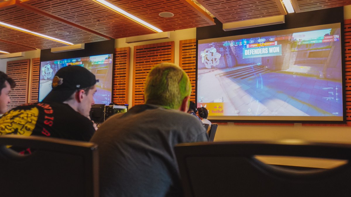 nvnmediajpg's tweet photo. some of my favorite pictures from @ubcesports's Sunset Series Valorant LAN 2022
#valorant #valorantlan #valoranttournament #valorantcompetitive #sunsetseries #sunsetseries2022 #ubcea #ubcesports https://t.co/G2f5sYYWIV