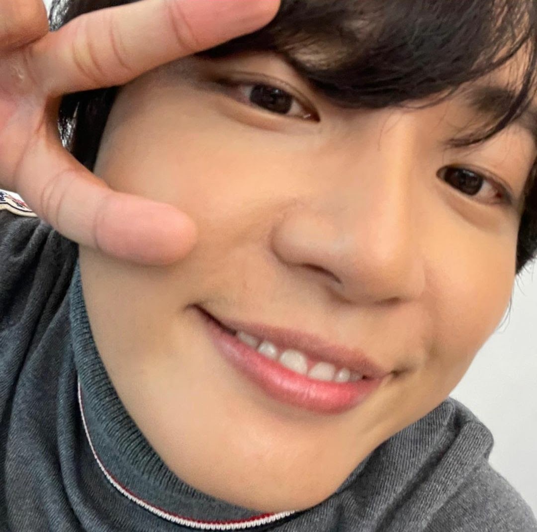 edsiyoon's tweet photo. 😱🔥pretty baby boy 🫶🏻🥰😘💛
#윤시윤 #YunSiYun #yoonsiyoon #yoonshiyoon #yoondonggu #尹施允 #ユンシユン #ยุนชียุน #윤동구 #시유니 #섹시윤 #mylove #myhappypill #mysunshine #myoneandonlyyoon #hottieoppa #handsomemodel #TheKingOfVersatility #LoudAndProudFanOfYSY🙋♀️ #moa_ent https://t.co/04kObbJVbu