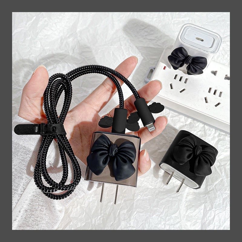 meiana_na's tweet photo. Pelindung Kabel Data Charger yang gak cuma ngelindungin tapi juga bikin gemes

4,4 Jt | Jennie | #WelcomebackAryaSaloka | MiracleInCell No7 | #LALISA

1. https://t.co/KQBD4yrN4S
2. https://t.co/YcMyc7DGUy
3. https://t.co/dZ5SHlYahl
4. https://t.co/omcxRb5R6A https://t.co/wYo93oJL6D