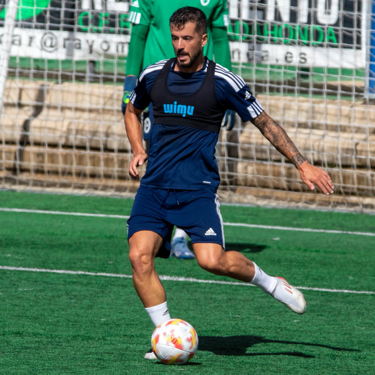 CF Rayo Majadahonda 🤍⚡️💙 tweet media