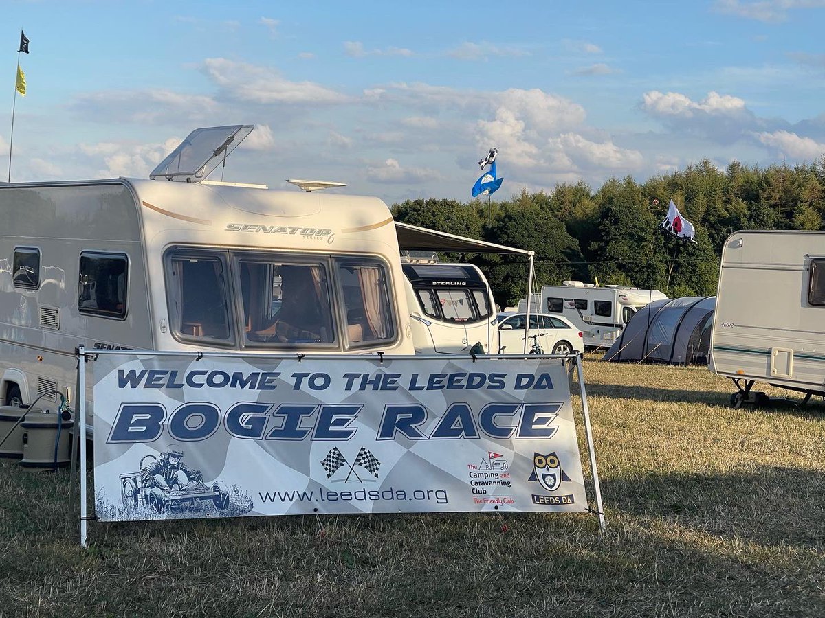 #High5Friday 
1 back to work getting set for busy sept
2 met <a href="/CallumP1990/">Callum Pearce</a> to discuss webinar link 
3 helping organise this weekends bogie race 🏁
4 #AHPsActive 🏆 
5 long weekend catching up with old and new friends