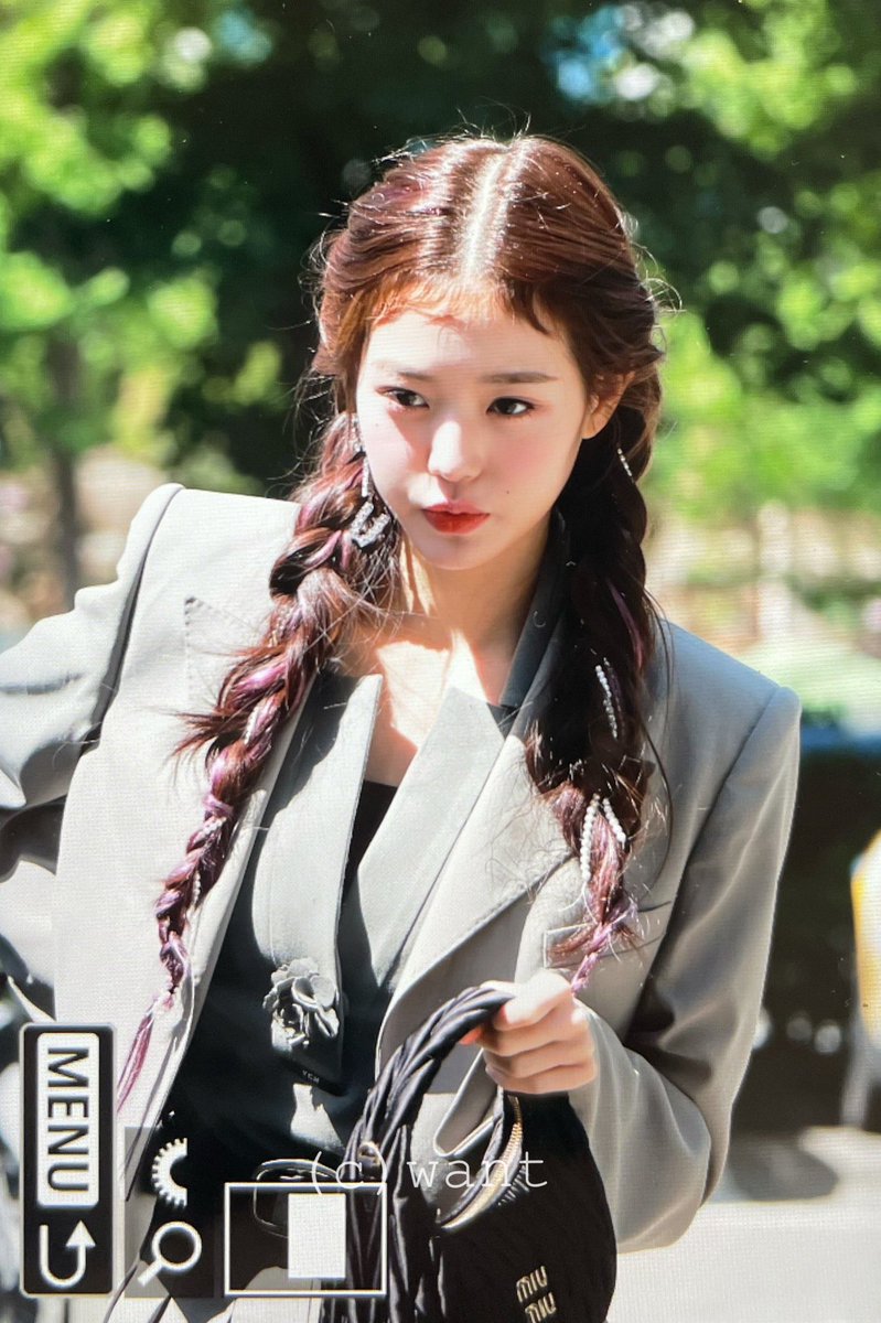 WONYOUNG HOUSE tweet media