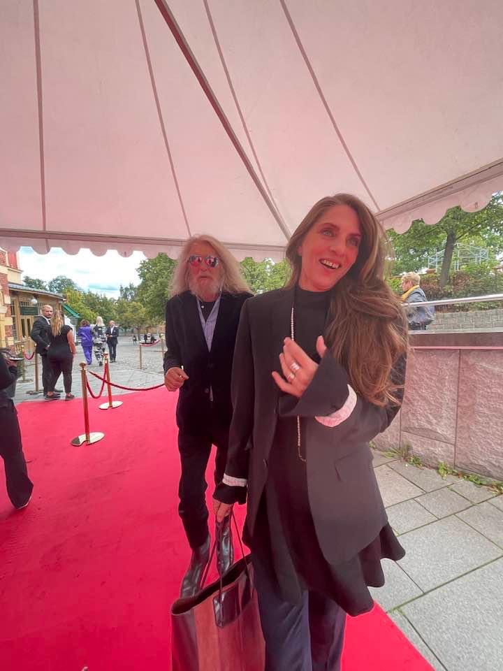 Jaaaa! Sjukt kul.!!
Vi vann Kristallen Bästa Dokumentär för Världens Vackraste Pojke. Av Kristina Lindström  och Kristian Petri  . Med Björn Andresen. 

Stina Gardell Mantaray Film 🎞 🌟

Mycket Stolta Samproducenter Filminvestering i Örebro 💫
