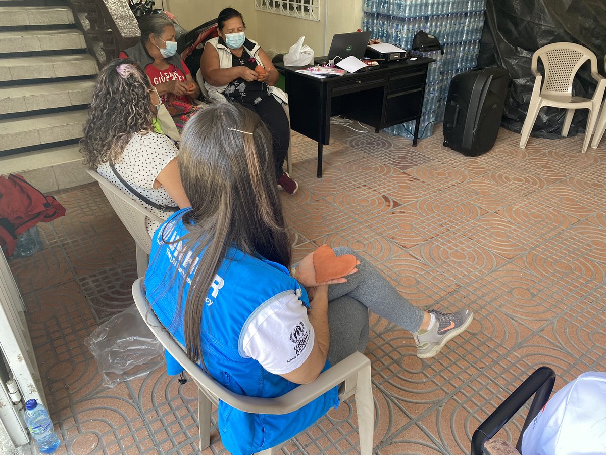 indjaian's tweet photo. Ser humanitaria es un viaje de autodescubrimiento que nos hace agradecer todos los días por la oportunidad de ayudar a personas vulnerables mientras descubrimos nuestros límites y maneras de mejor reaccionar a los diferentes retos que la carrera nos impone siempre con amor 🫶🏼 https://t.co/XZYSBUyNyd