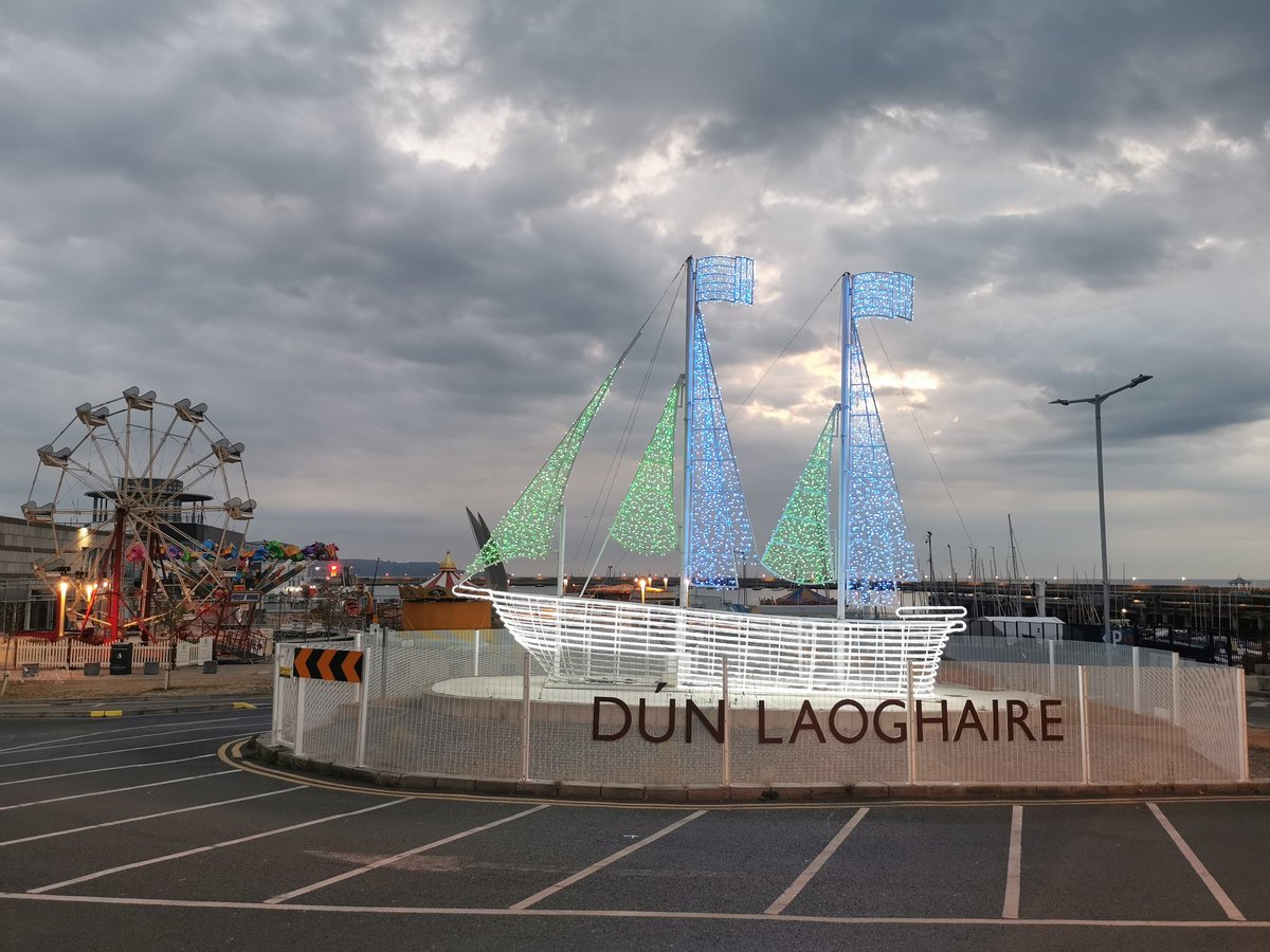 tomwillfixit's tweet photo. A fitting way to start the day.
Heading to @Shipitcon from Dun Laoghaire.
#sic2022 #KeepOnShipping https://t.co/vIbePqJtEH