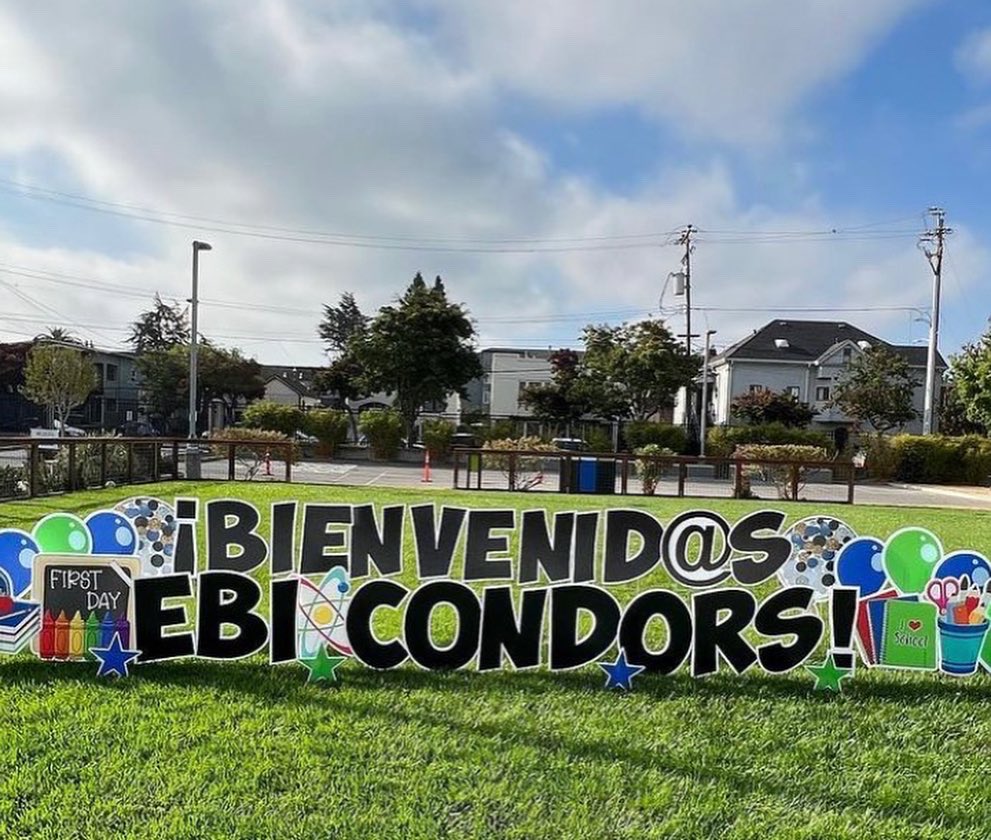 paoven23's tweet photo. Happy First Day of School @ebinternacional Condors! ¡Que tengan un excelente año escolar lleno de aprendizaje! https://t.co/zHrEAvAVXh