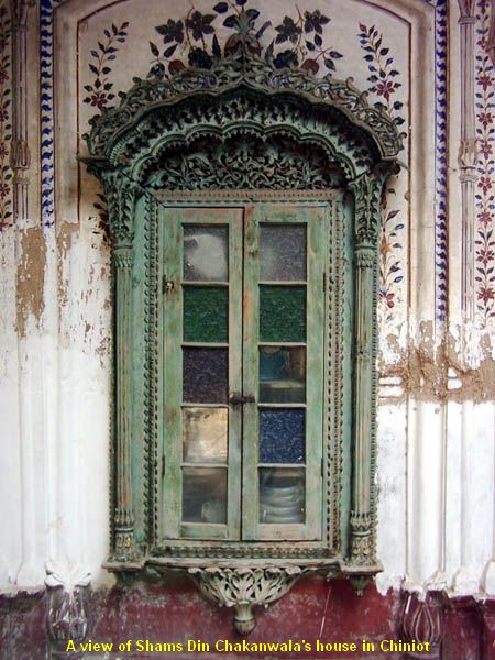 ChiniotOld's tweet photo. Shams ud din Chakanwala house in #chiniot
#woodwork #antique #prepartition https://t.co/4mQlMG2VI9