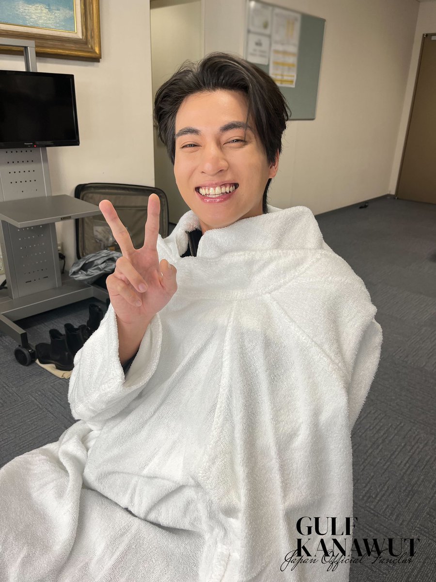 Gulfkanawutofc's tweet photo. อุ้ย อยากเห็นลุคตอนเปิดตัวแล้วววเลย  ตื่นเต้นๆ🤩🤩

GULF IN JAPAN
#Gulf1stFMJP https://t.co/8Rm1cu3hBV
