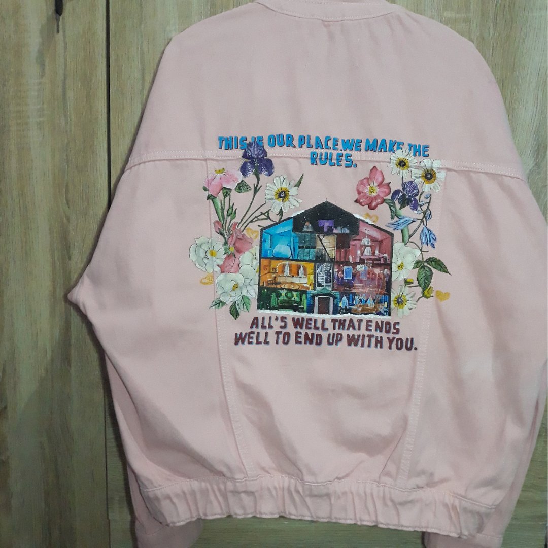 alliyuuuhswift's tweet image. 𝙢𝙮 𝙝𝙖𝙣𝙙𝙥𝙖𝙞𝙣𝙩𝙚𝙙 𝙩𝙖𝙮𝙡𝙤𝙧 𝙨𝙬𝙞𝙛𝙩 𝙙𝙚𝙣𝙞𝙢 𝙟𝙖𝙘𝙠𝙚𝙩𝙨 ♡

𝙖 𝙩𝙝𝙧𝙚𝙖𝙙 —

@taylorswift13 @taylornation13
(instagram.com/in.the.abyss.o…)