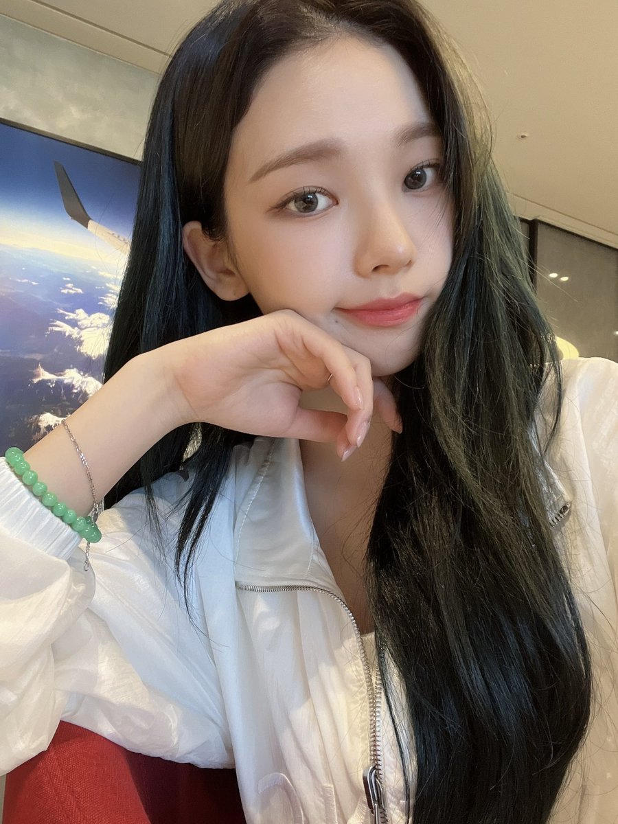 aespasbbl's tweet photo. [220902] 11:05AM KST: ❤️ 

- +2📸
- i’m eating my meals well, i did good right? https://t.co/qXzOgsVuE4