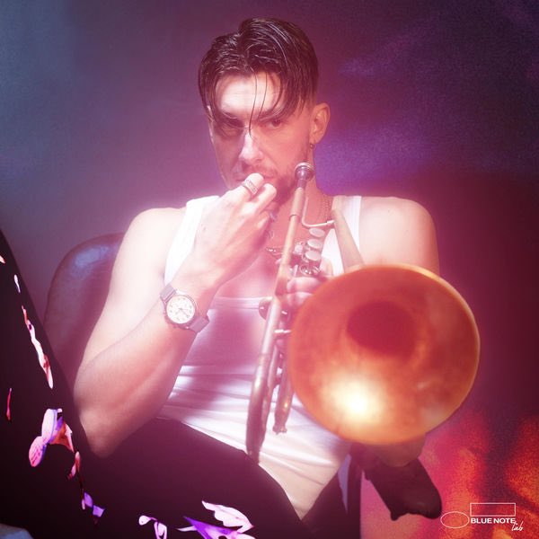 #NewRelease Ja està el nou àlbum de Béesau, «Coco charnelle part.2»: sensualitat que dialoga amb la trompeta i uns raps divins, una vertadera delícia.
⏯ beesau.lnk.to/CCP2
#frenchmusic #jazz #RAPFR #NewMusicFriday