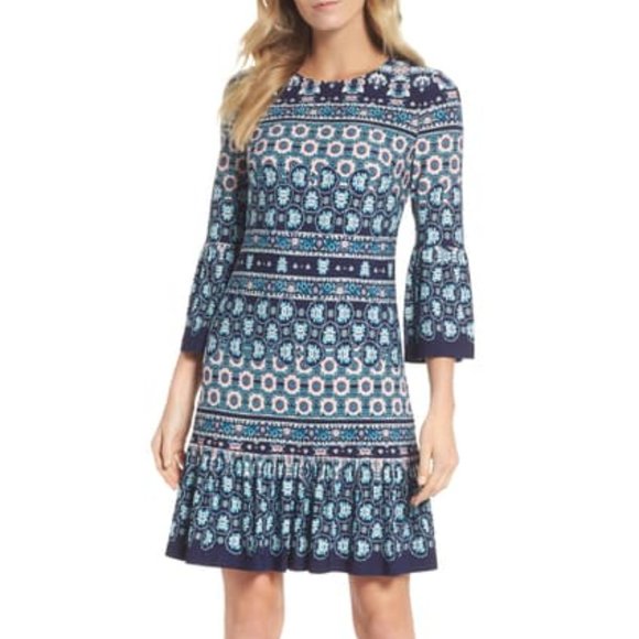 MissWStack's tweet image. So good I had to share! Check out all the items I'm loving on @Poshmarkapp #poshmark #fashion #style #shopmycloset #alexmarie #elizaj #mattbernson: posh.mk/09AagbXFTrb