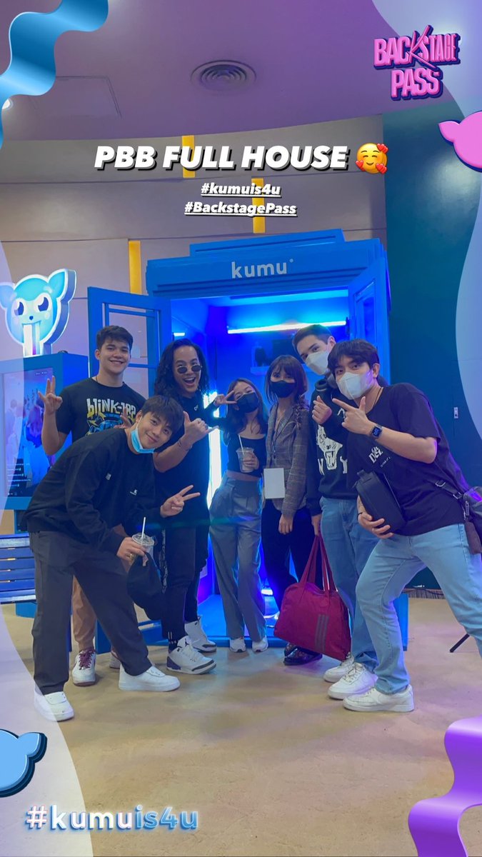 Eyy!! <a href="/PBBabscbn/">Pinoy Big Brother</a> Kumunity reprezent here at #kumuis4u concert 😍 Want to see more behind the scenes?

Tara na sa @kumunitystage mamayang 5PM for an exclusive Backstage Pass

<a href="/jordansangels_/">Jordan's Angels Official</a> <a href="/BenedixRamos/">Benedix Ramos</a> @RobXine_OFC @maxinetrinidad_ <a href="/_robblackburn/">Rob Blackburn</a> @iamandiabaya <a href="/ralphhmalibunas/">ralph malibunas</a>
