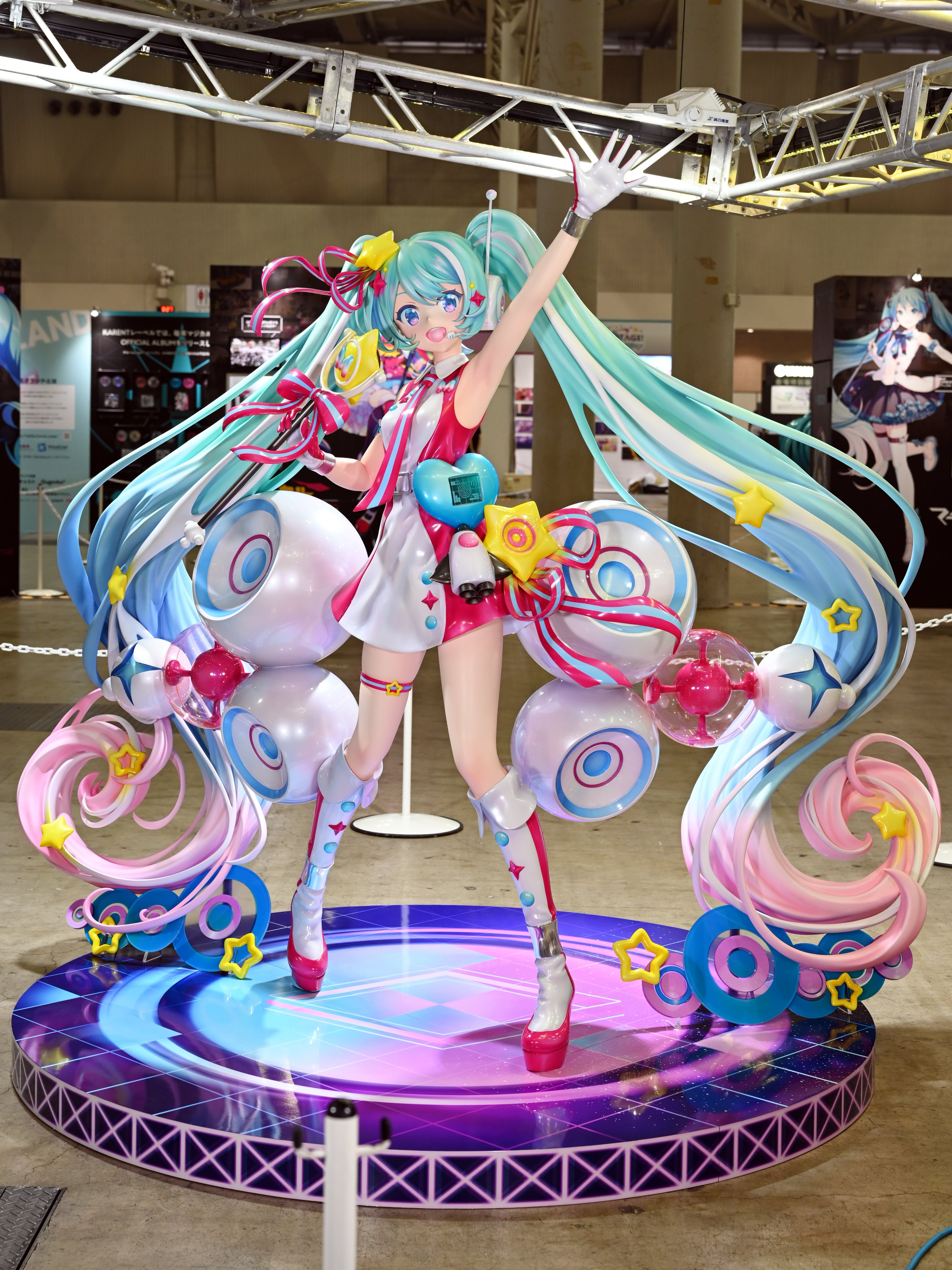 初音ミク「マジカルミライ」10th Anniversary Ver. 1/7スケール