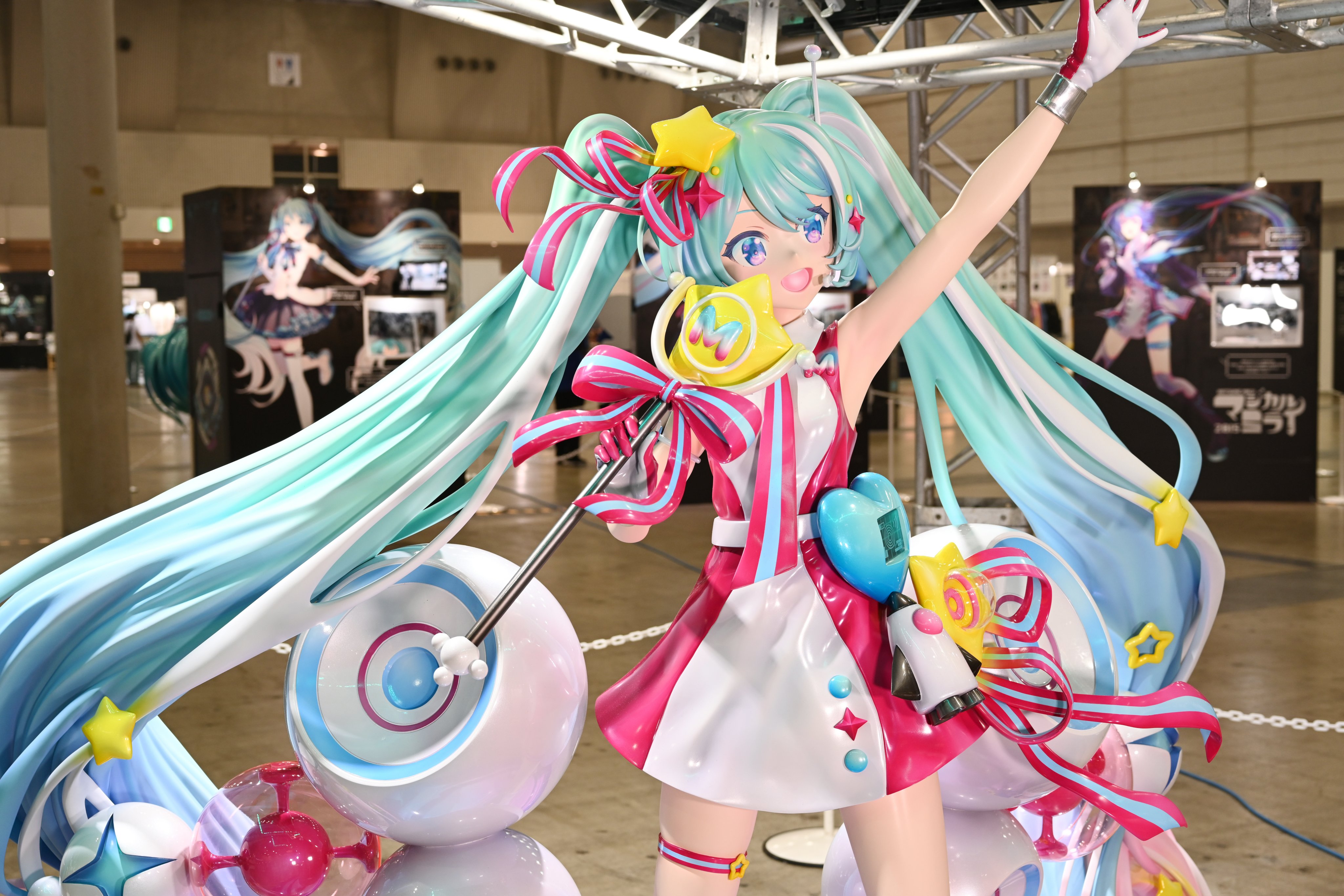 初音ミク「マジカルミライ」10th Anniversary Ver. 1/7スケール