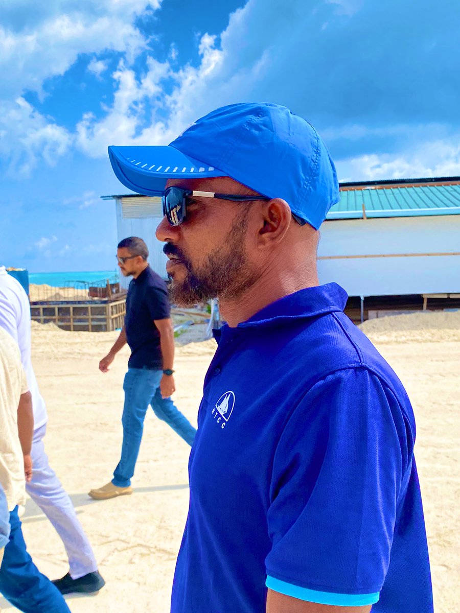 MoadFiyoary's tweet photo. އެމްޓީސީސީގެ ސީއޯ @adamazim ވިސްނުމަކީ ވަގުތު ބޭކާރުނުކޮށް މަސައްކަތްތައް ނިންމުން" އާޒިމް
#BestMD
#RayyithungeKunfuni 💙 https://t.co/ekCCctRjse