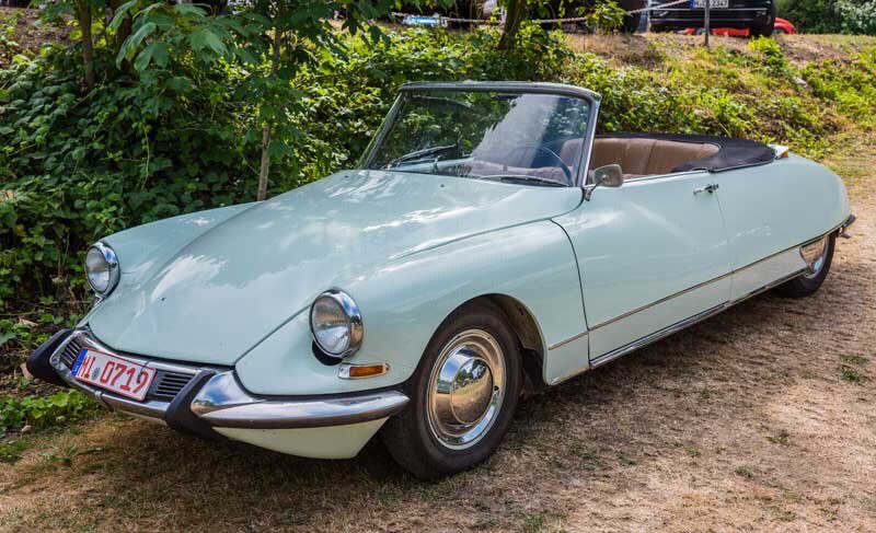 vdubxs's tweet photo. stunning Citroen DS21 Decapotable https://t.co/9ErOIHyX9M #Citroen #DS21 #Decapotable #HO22 #Hessisch https://t.co/m6IFa7eLL5