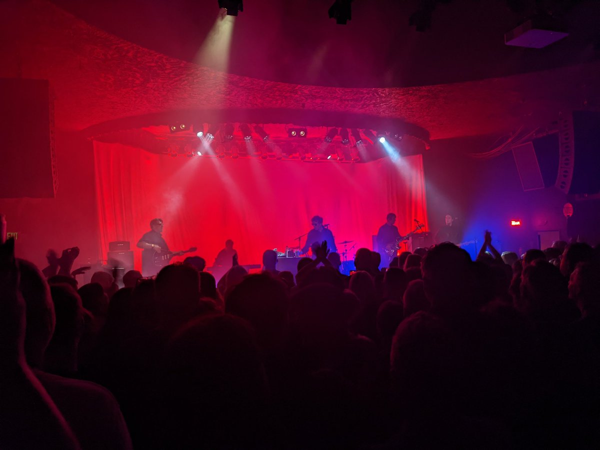 JenMaas's tweet photo. Hadn't seen @Bunnymen in four long years. Still the best band in the world. @Will_Fuzz @mike_maas https://t.co/TrB401fiOc