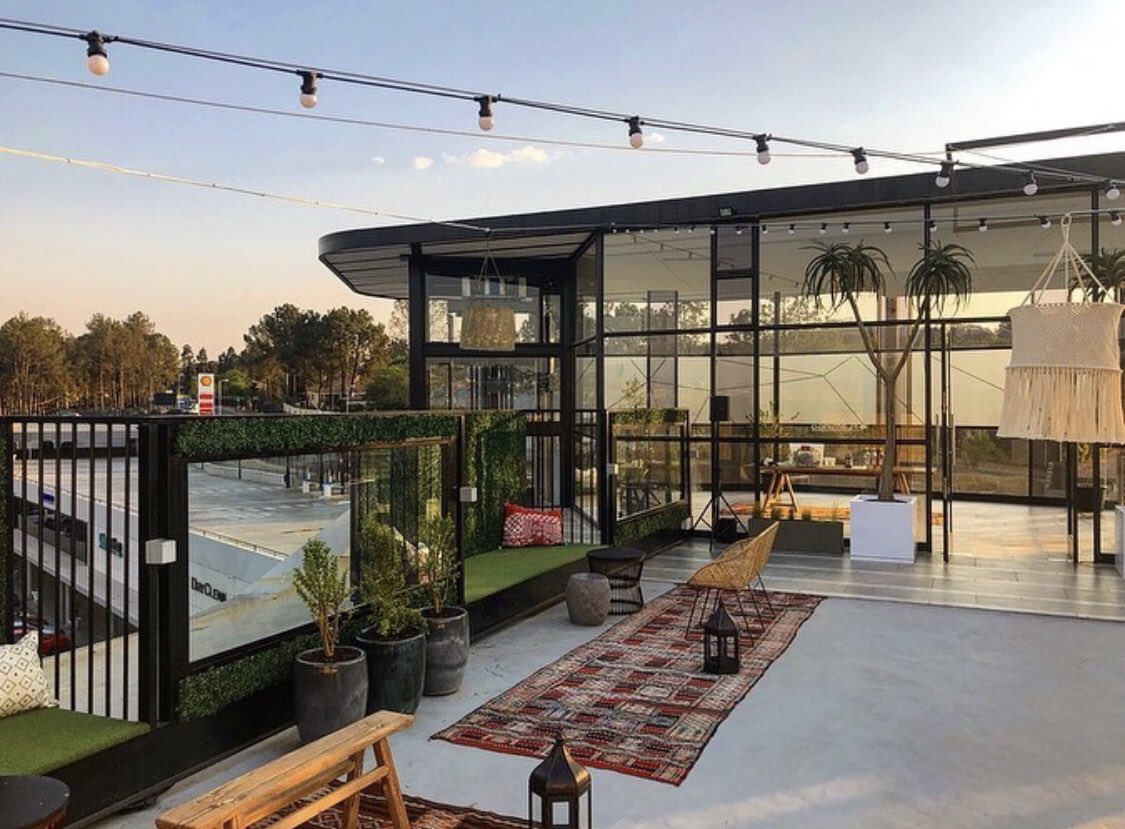 TheWineDown_'s tweet photo. Our rooftop venue https://t.co/e5Fwy9lwsP