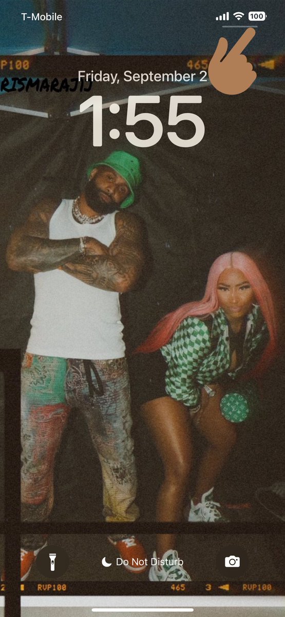 SmileyNthahood's tweet image. the battery percentage is now displayed on your phone. #iOS16Beta