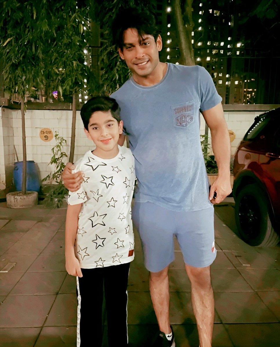 you used to say "distance makes the heart grow fonder" with that cheeky smile of yours, &amp; now i know that 'love for you' has grown to be an inseparable part of us all.

a part of me will always crave for your child like sunshine vibes. ❤💫

#SidharthShukIa #SidharthShuklaLivesOn