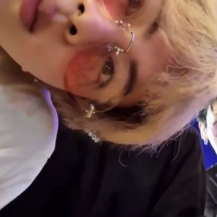 mikrocosjin's tweet photo. dont open this thread if you’re in love with seokjinnie ; https://t.co/S3x8cN0R4v