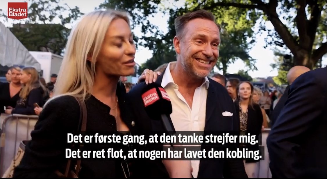 Diez er sørme blevet medlem af en åbenbart prestigefyldt EU-bogpris-jury, som hendes kæreste var præsident for sidste år. 

Altsammen - sæføli - noget der ligner nepotisme for EU-midler, men heldigvis har turtelduerne end ikke skænket DET en tanke🤪

ekstrabladet.dk/underholdning/…