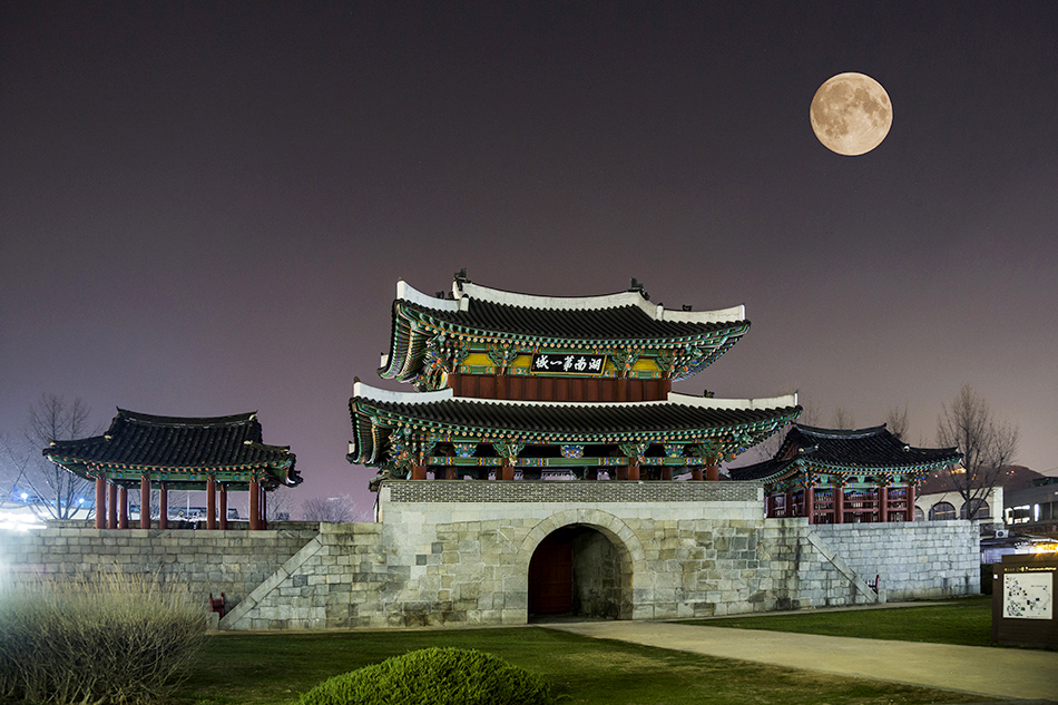 VisitKorea tweet media
