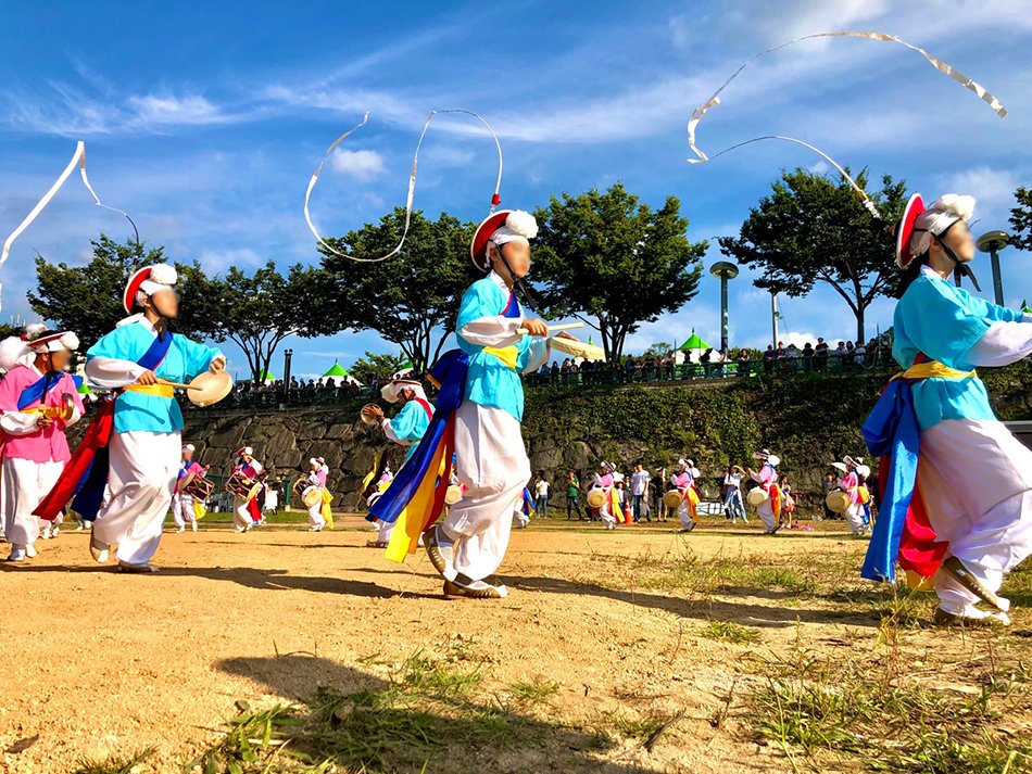 VisitKorea tweet media