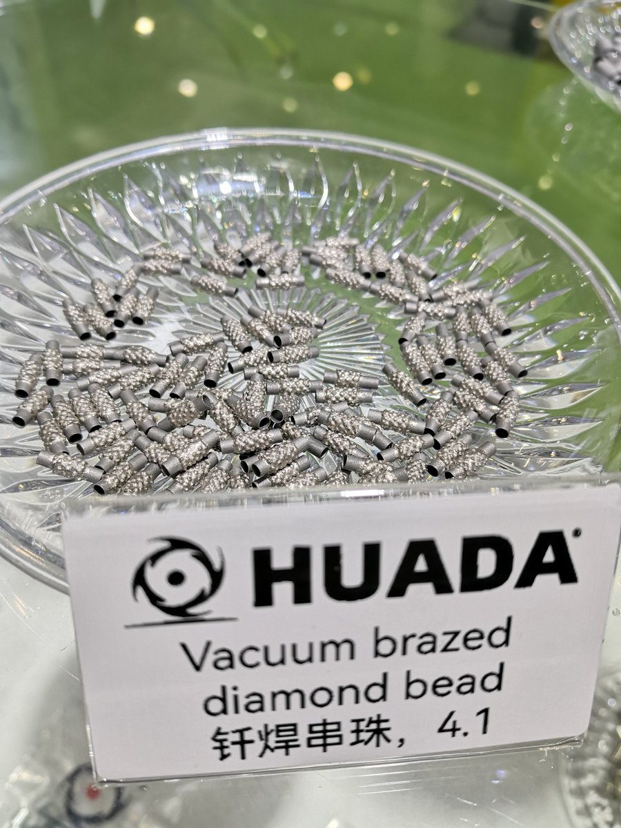 HuadaGroup tweet picture