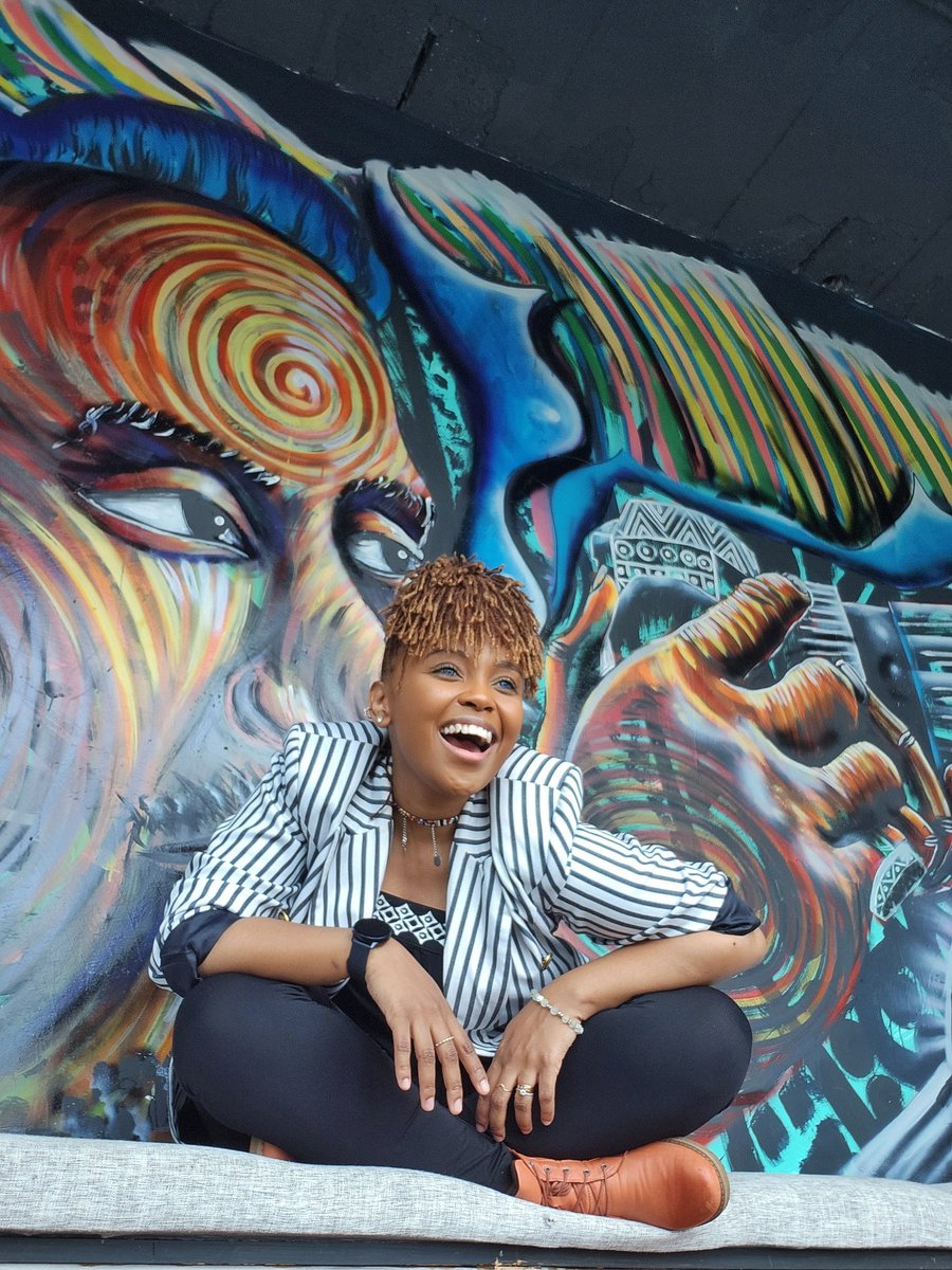 wixx_mangutha's tweet photo. Friday 🥳💜💃🏽 https://t.co/HhWS86oJ1E