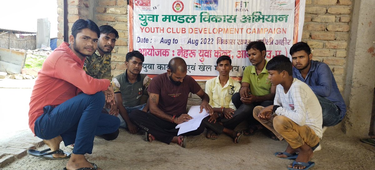 NYKAgra's tweet photo. Youth club development program activities by volunteers and youth club members of @NYKAgra
#ycdp
#azadikaamritmoahotsav
@Nyksindia @nyks_up @NITKM2021 @sanjayjavin @YASMinistry @Anurag_Office @OfficeOfDMAgra @AgraCdo https://t.co/C31hRq4Bvw