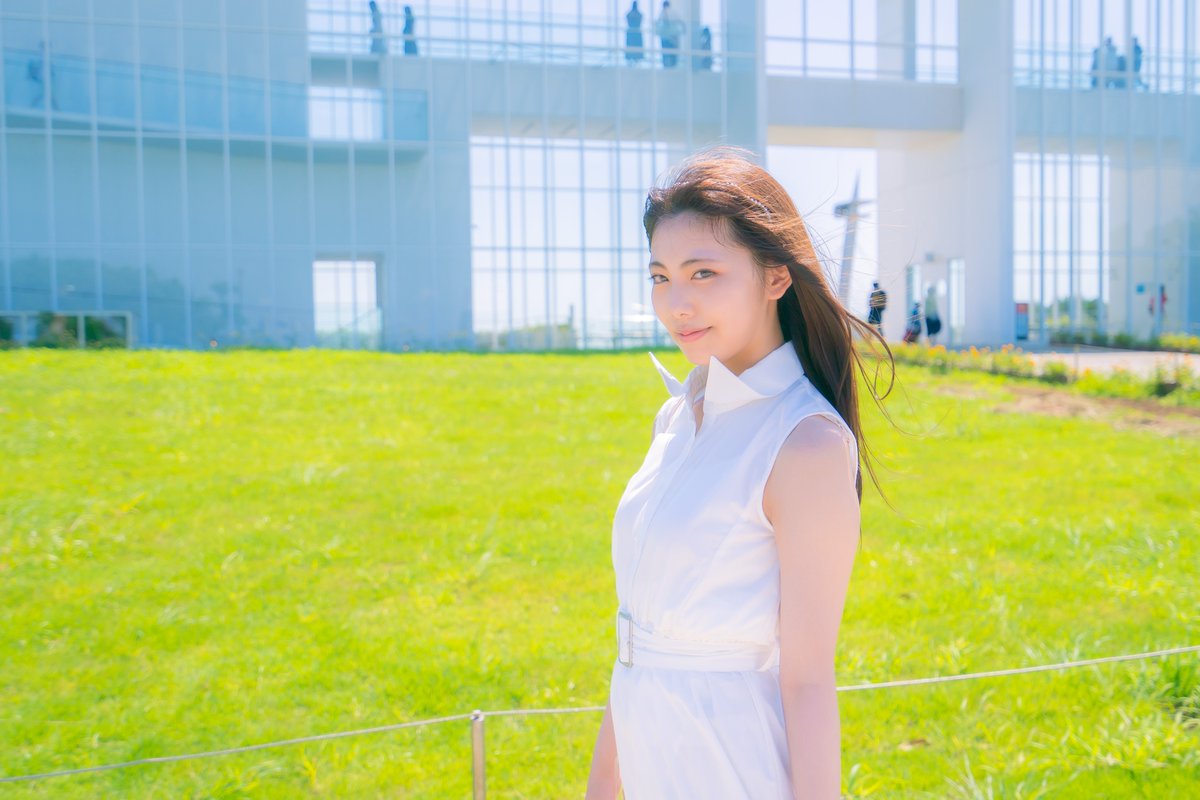contasan_super's tweet photo. その3
🍀四つ葉にこ🍀2022 7.31 葛西臨海公園撮影会
#四つ葉にこ #ViVian #びびわん #TCP撮影会 @niconico_clover #contarex
置物状態(家でインテリア?)になっているカメラの活用法!笑。 https://t.co/OtouBLUs3Z