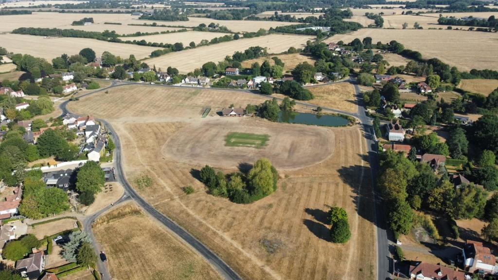 ButlerandStag's tweet photo. Added yesterday!
This 3 bed Detached Grade II #Cottage in Matching Green, #Harlow is set amongst other #periodproperties, directly on the green in an impressive one third of an acre.
https://t.co/6UnT1MAVW5
#gradeIIlisted #listedbuildings #listedproperty #listedproperties https://t.co/e9ZbMvvcEv